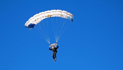 开云全站下载-【经典瞬间】丁俊晖逆转取胜的战术全盘点，丁俊晖打法改变